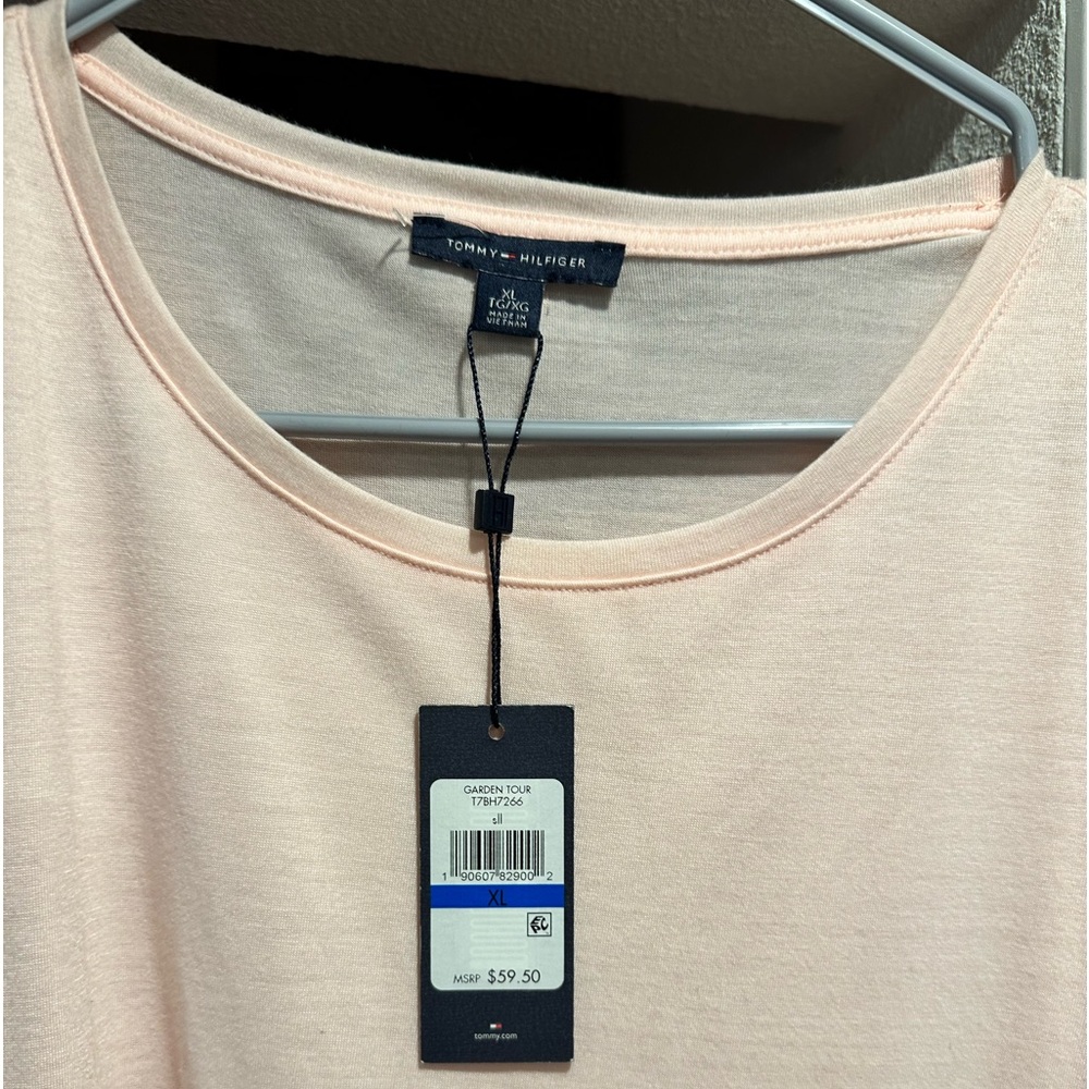 NWT Tommy Hilfiger Tee